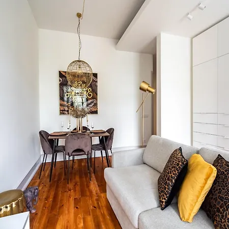 Akicity Sete Rios Joy Apartament
